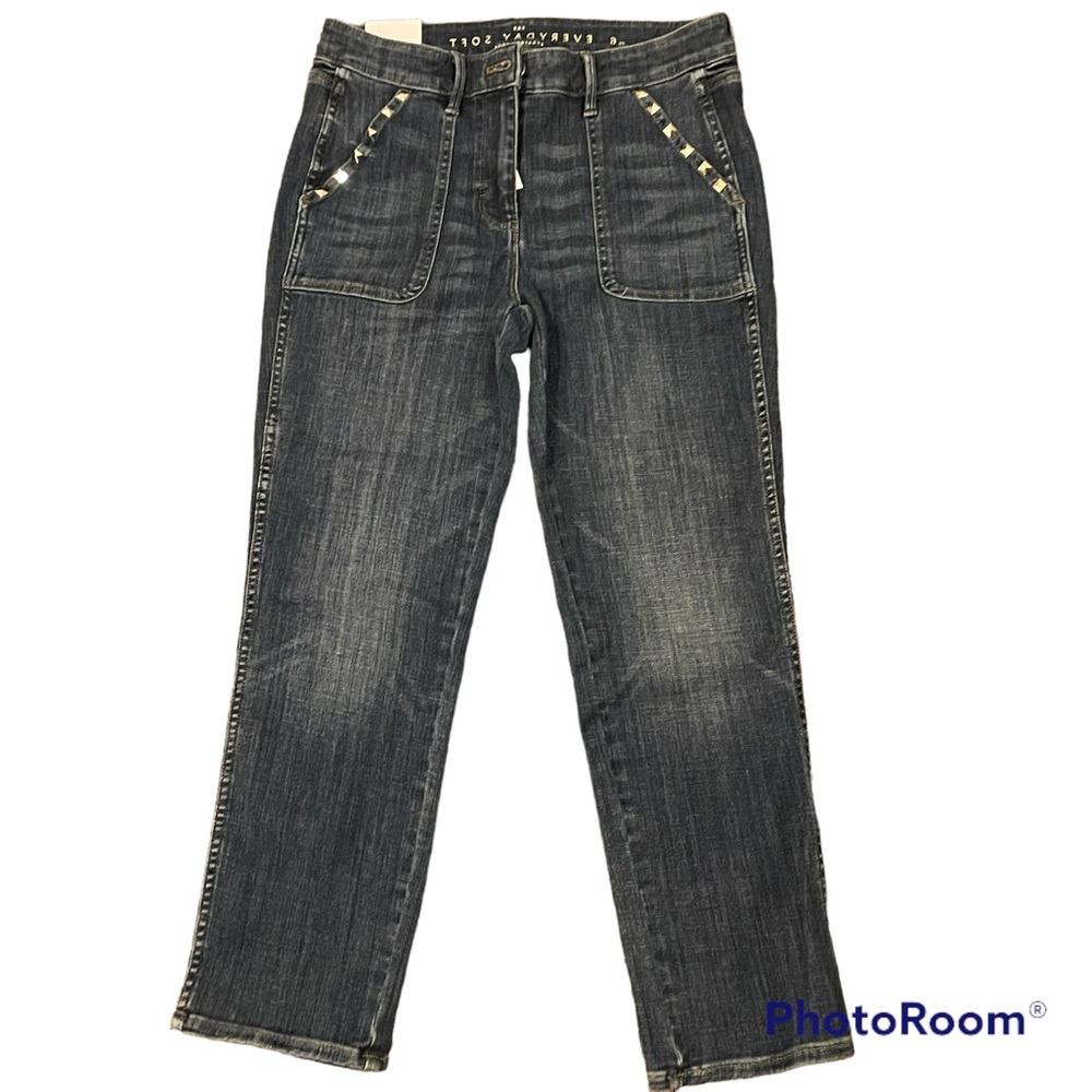 NWT White House Black Market sz 6 denim